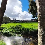Minuska Con Jardin Y A Tan Solo 10 Min Andando A Apartmán *