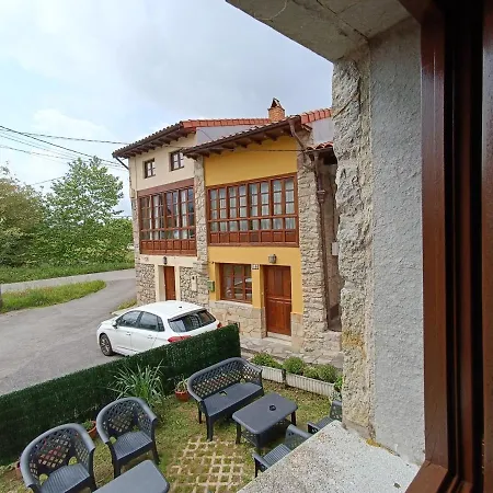 Minuska Con Jardin Y A Tan Solo 10 Min Andando A Llanes