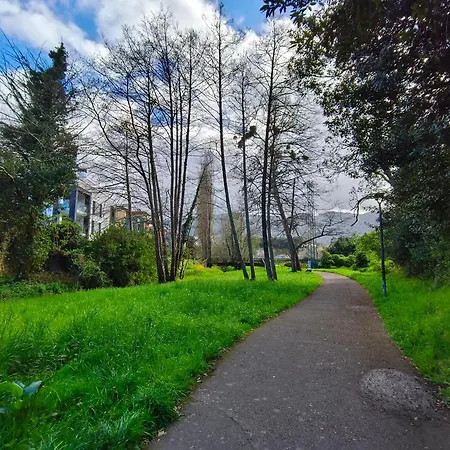 Minuska Con Jardin Y A Tan Solo 10 Min Andando A Daire *