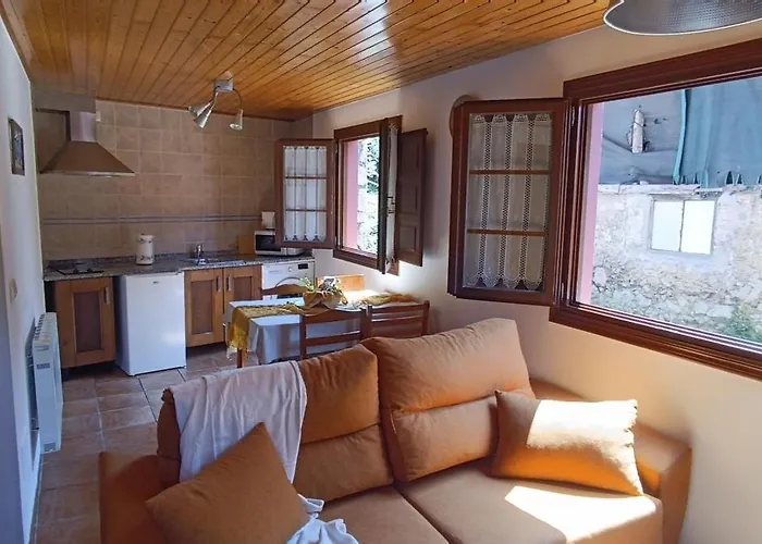 Minuska Con Jardin Y A Tan Solo 10 Min Andando A