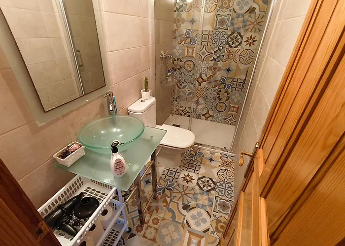 Minuska Con Jardin Y A Tan Solo 10 Min Andando A *