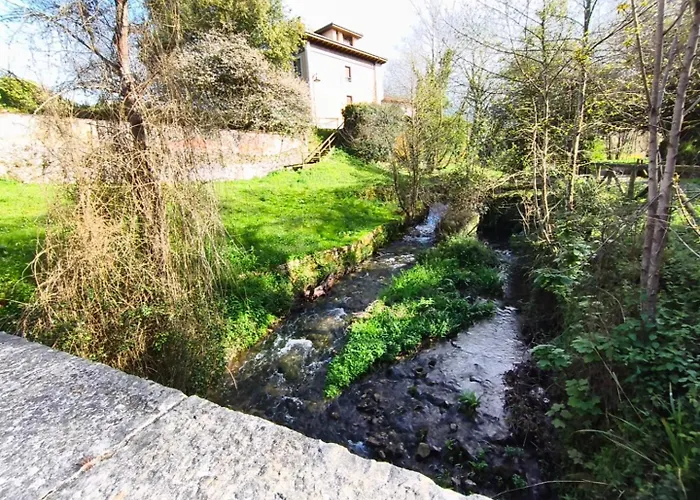 Minuska Con Jardin Y A Tan Solo 10 Min Andando A Appartement Llanes